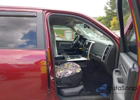 2017 Ram 1500 Big Horn из США, поврежденный, VIN 3C6RR7LTXHG506493